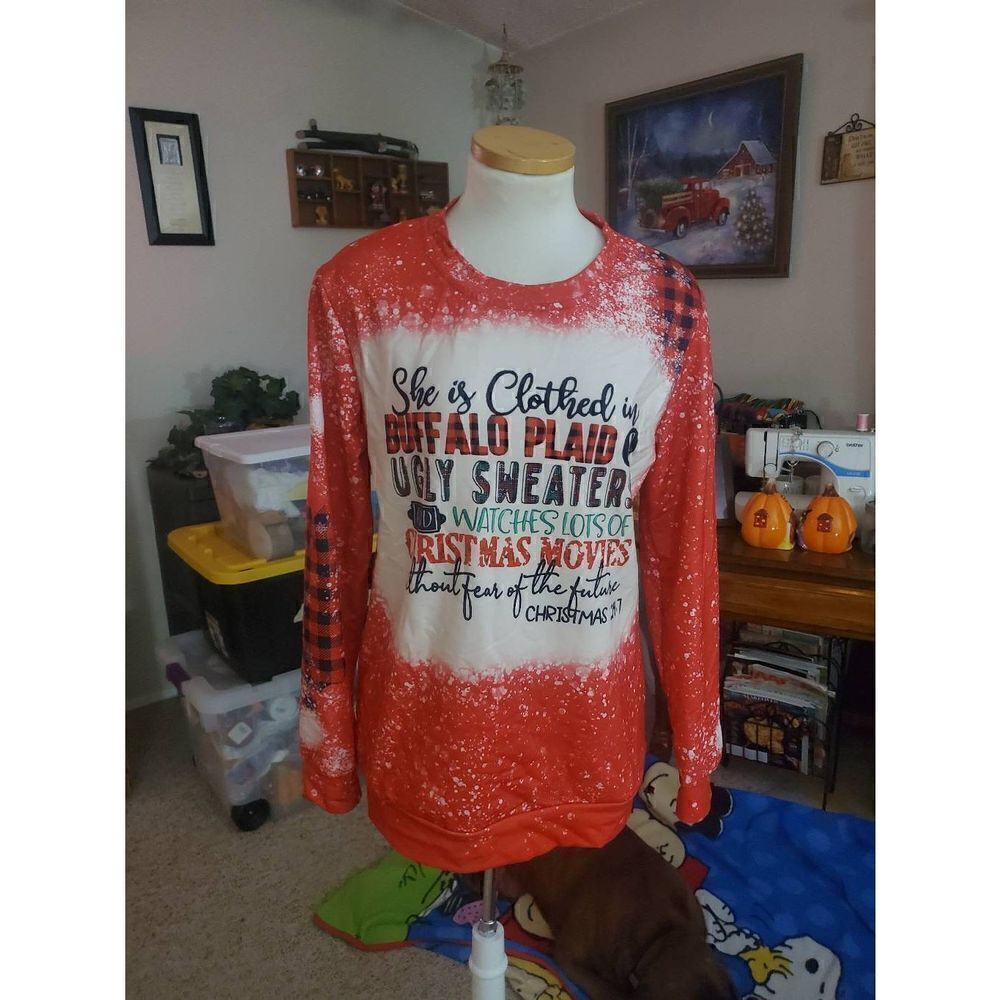 NWOT CHIC ME CHRISTMAS SWEATSHIRT